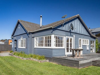 Charming three-bedroom bungalow