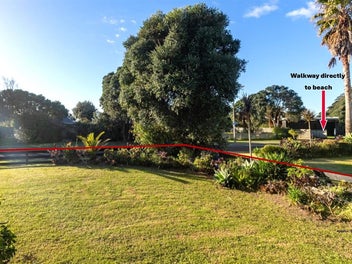 Image 1 of 20