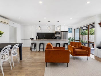Your Browns Bay Oasis Awaits