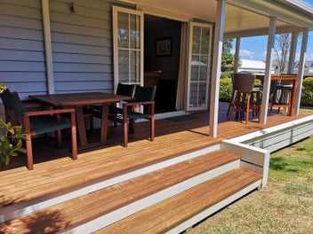 Charming cottage, prime location