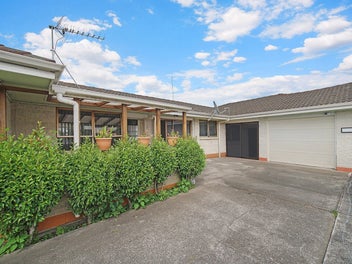 Brick/Tile- BEST BARGAIN HEAVILY REDUCED!!!