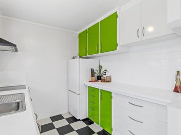 Easy Care and Convenient Location