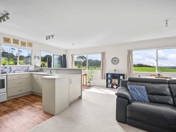 Perfect First Home/Lifestyle property