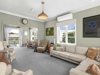 Priced to sell at $949,000