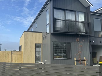 Image 1 of 8