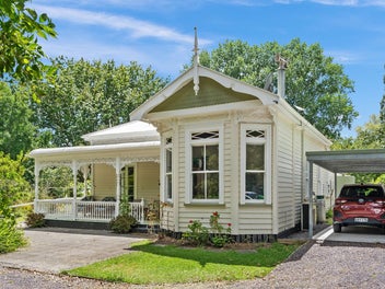 A Rare Gem In The Bay Of Islands