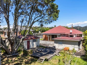 1,009m² with Stunning Views – THAB Zone
