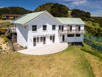 Unbeatable Price - Coastal Living And Income