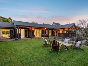 Must sell at Auction as South Island bound