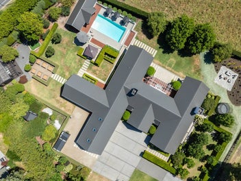 Refined living with ultimate location