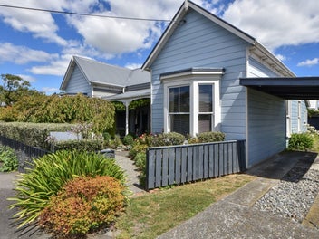 Undeniable Charm...Unbeatable Location