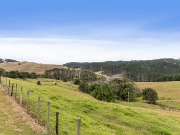 The Ultimate Coastal-Rural Escape