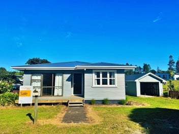 Image 1 of 30