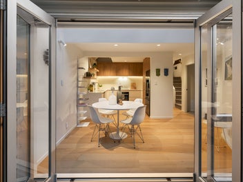 Ponsonby Road On Your Doorstep