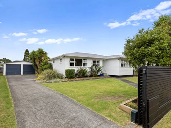 Immaculate Masterpiece on 673m2 Land