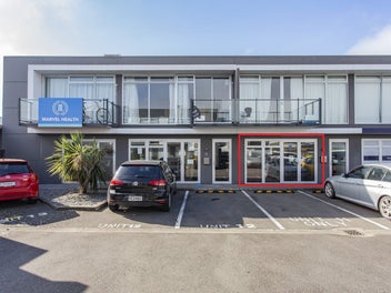 Image 1 of 8