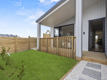 Single Level, Brand New, Two Carpark