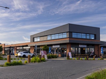Image 1 of 8