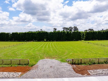 Discover the perfect estate for families