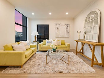Expansive Decking & Scenic Views - Act Now!