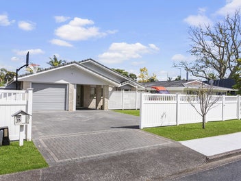 Manly on the flat - Stylish single level living