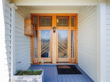 Modernised and spacious character