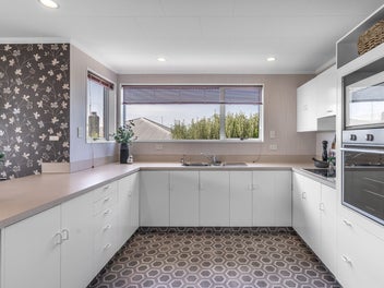 Weekend Retreat/Investment Opportunity