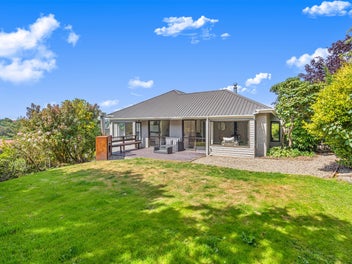 A Hidden Gem in a Tranquil Bushland Setting