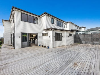 PRICED TO SELL - 7 Bedrooms + 6 Bathrooms!