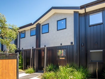 Perfect First Home or Investment
