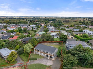 View, BBQ's and Family Living