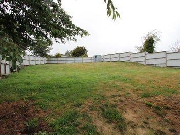 $160,000 freehold section