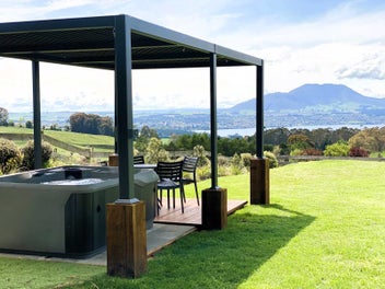 Designer Residence with Lake and Mountai...