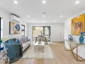 Expectations lowered - Papatoetoe's best location!