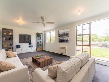 Entry Level Lifestyle Block!