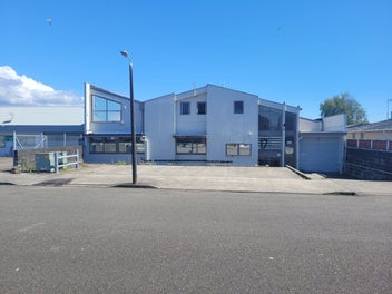 Image 1 of 11