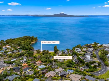 Fantastic 0pportunity, Stunning Location!