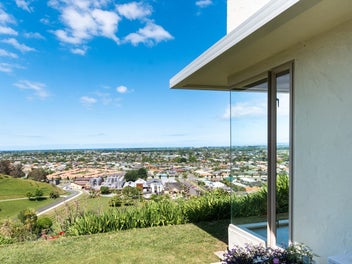 Timeless Architecture and Expansive Views