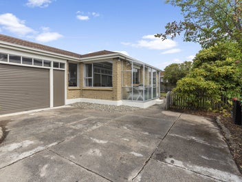 Private, Peaceful & Priced to Move