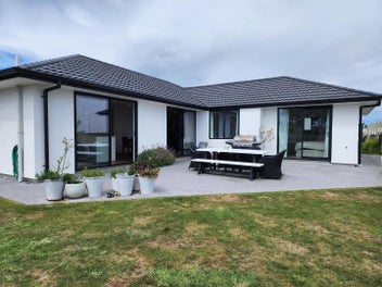 Image 1 of 24