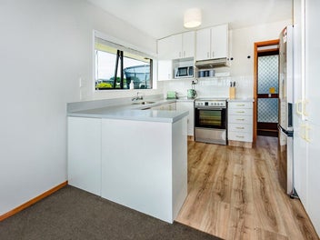 * UNDER OFFER * # OPEN HOME CANCELLED #