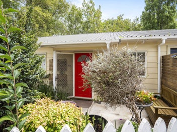 Beautiful First Home - Renovated on 378m2 Freehold