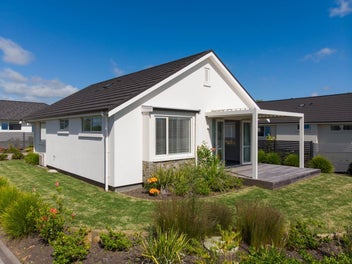 Modern Living in Exclusive Gated Community