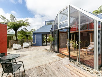 City End Townhouse Alternative - AUCTION