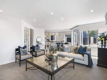 Brilliant Opportunity on Victoria Avenue