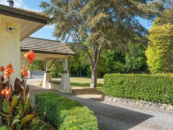 Rural Retreat