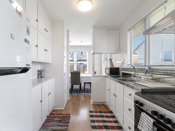 Charming Retreat with Reserve Outlooks