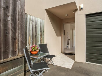 Spacious and easy care in a fabulous location