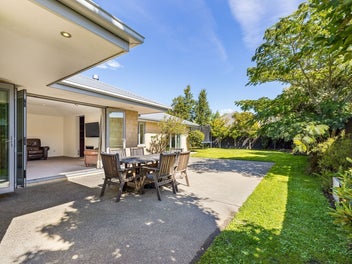 Wellington Beckons, This Home Awaits!