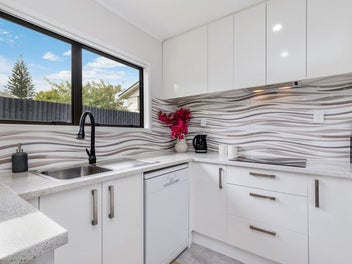 Stunningly Renovated 3-Bedroom Home!